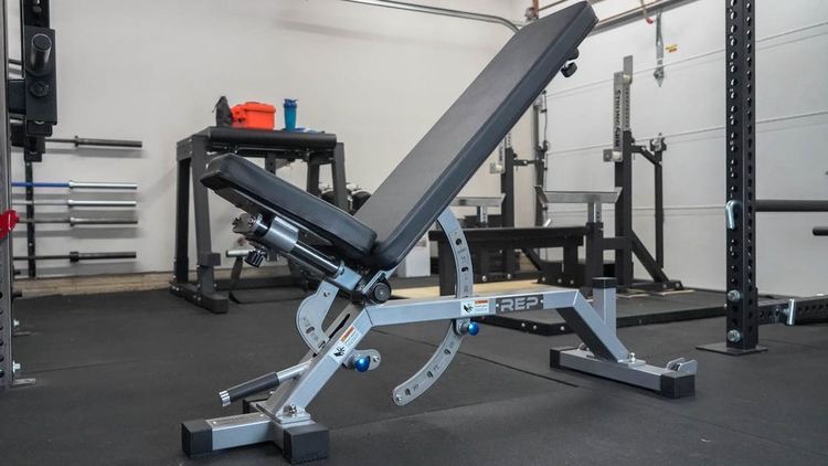 adjustable weight bench